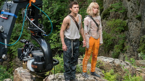 Chaos Walking (2021) Hindi Dual Audio 480p BluRay 500MB