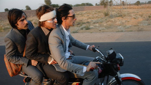 The Darjeeling Limited (2007) Hindi Dual Audio 480p BluRay 300MB