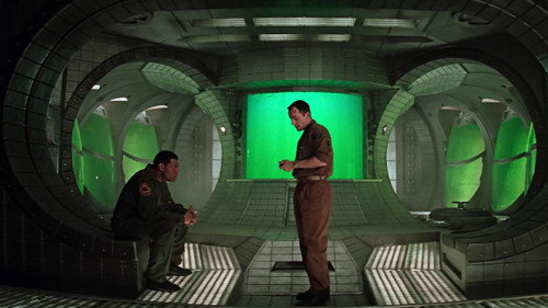Event Horizon (1997) Hindi Dual Audio 720p BluRay [860MB]