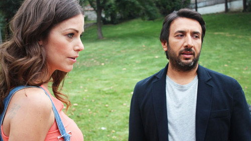 Meleklerin mucizesi (2014) Hindi Dual Audio 720p Web-DL [600MB]