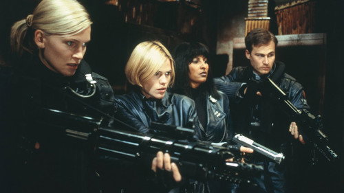 Ghosts of Mars 2001 Hindi Dual Audio 720p BluRay [800MB]