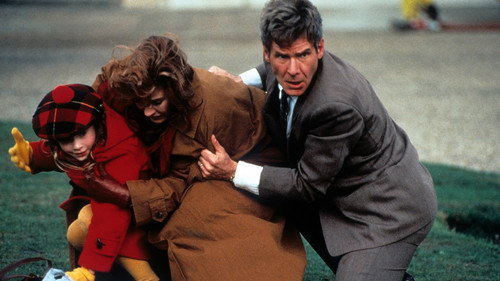 Patriot Games (1992) Hindi Dual Audio 480p BluRay 380MB