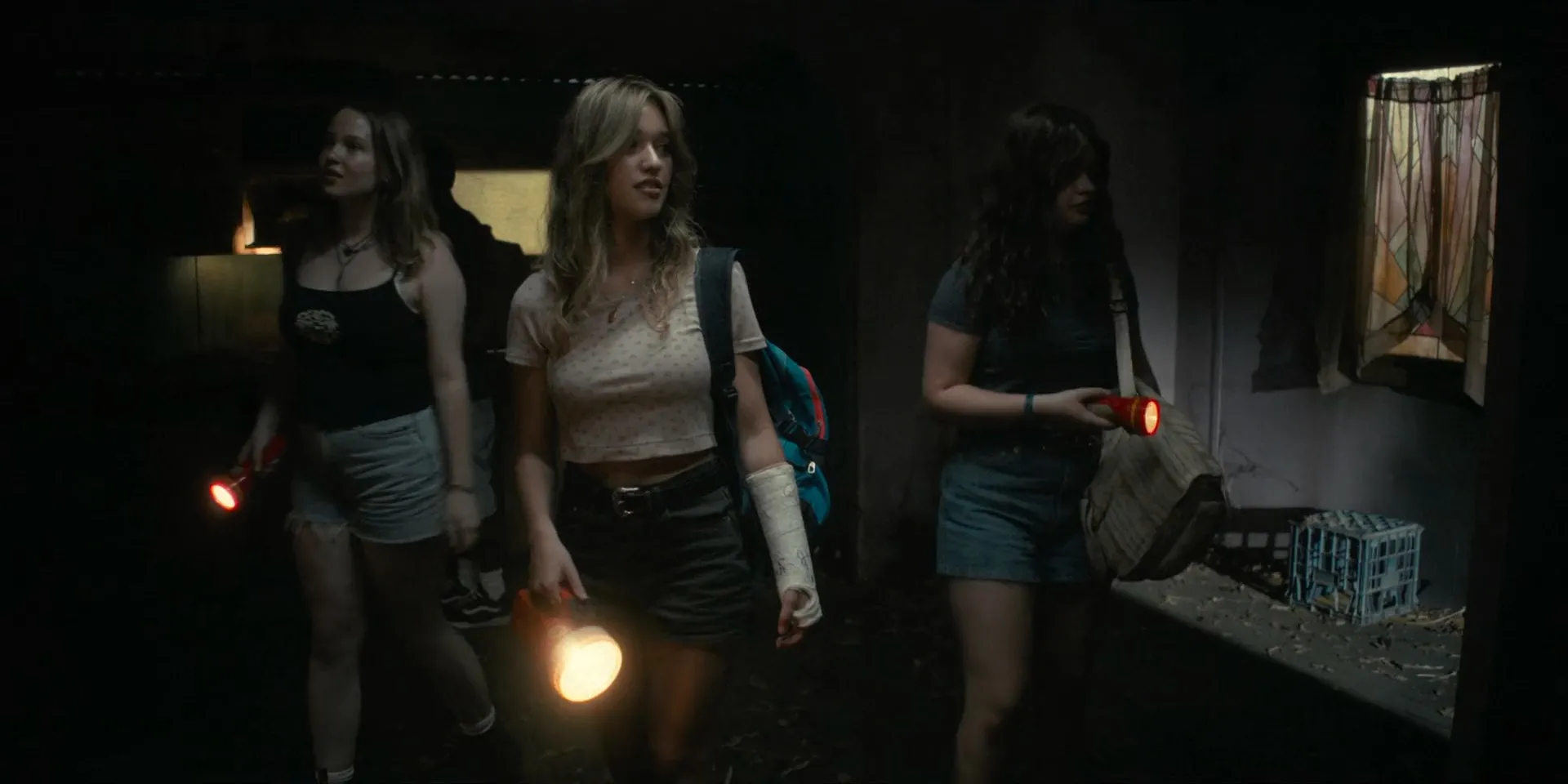 Playing Gracie Darling Season 1 2025 Hindi Dual Audio WEB-DL 720p - 480p - 1080p