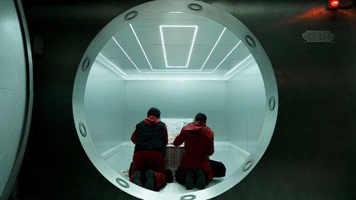 Money Heist (2021) Season 5 – Part 2 – Hindi Dubbed (6-10 Episodes) HDRip – 720p – 480p