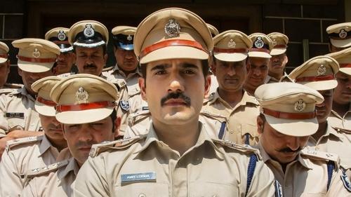 Khakee: The Bihar Chapter 2022 Season 1 Hindi HDRip – 720p – 480p