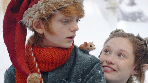 A Boy Called Christmas (2021) Hindi Dual Audio 720p HDRip [950MB]