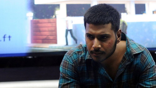 Maanagaram 2017 Hindi Dual Audio 480p Uncut HDRip 400MB