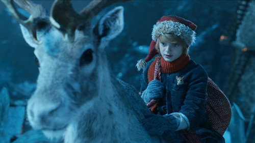 A Boy Called Christmas (2021) Hindi Dual Audio 720p HDRip [950MB]