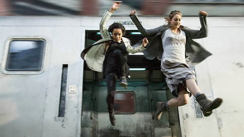 Divergent (2014) Hindi Dual Audio 480p BluRay 450MB