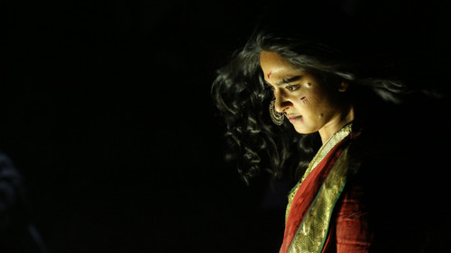 Bhaagamathie (2018) Hindi Dual Audio 720p UnCut HDRip [1.5GB]