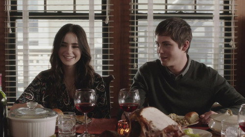 Stuck in Love (2012) Hindi Dual Audio 480p BluRay 300MB