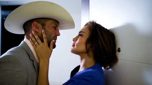 Parker (2013) Hindi Dual Audio 480p BluRay 400MB