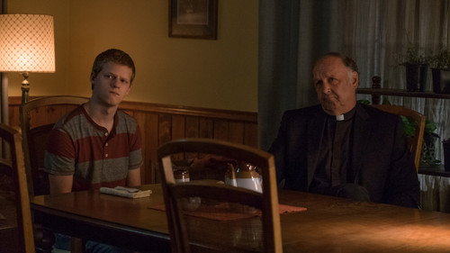 Three Billboards Outside Ebbing Missouri 2017 Dual Audio Hindi 480p BluRay 350MB