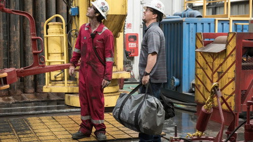 Deepwater Horizon (2016) Full Movie BluRay 720p x264 [800MB]