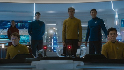 Star Trek Beyond (2016) Hindi Dual Audio 720p BluRay [1.3GB]
