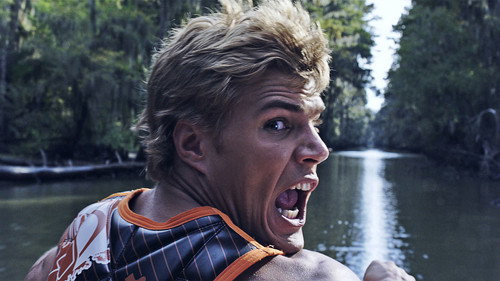 Shark Night 3D (2011) Hindi Dual Audio 480p BluRay 300MB