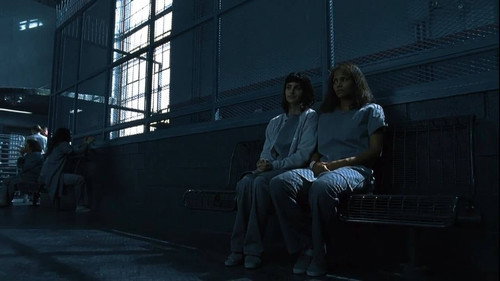 Gothika (2003) Hindi Dual Audio 480p BluRay 350MB