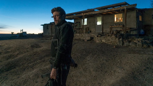 Sicario: Day of the Soldado (2018) Hindi Dual Audio 480p BluRay 400MB