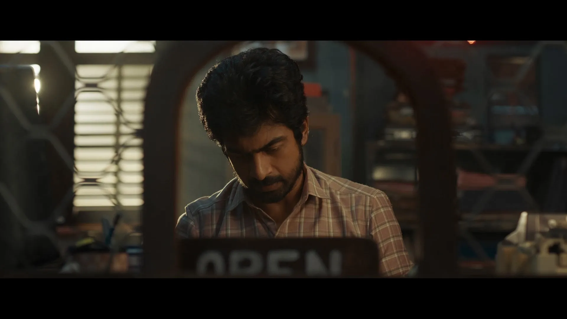 Con City 2026 Hindi - Tamil Dual Audio WEB-DL 720p - 480p - 1080p