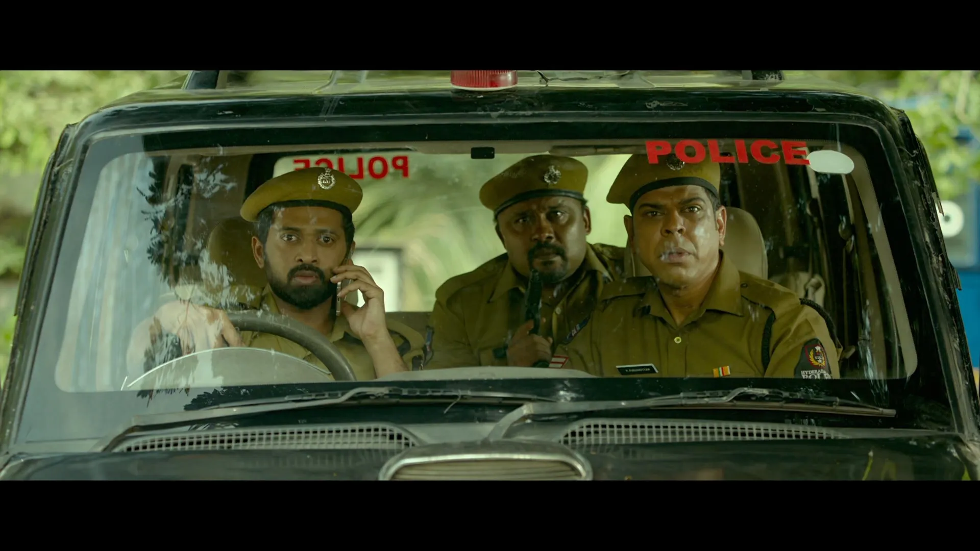DJ: Duvvada Jagannadham 2017 Hindi - Telugu Dual Audio WEB-DL 720p - 480p - 1080p