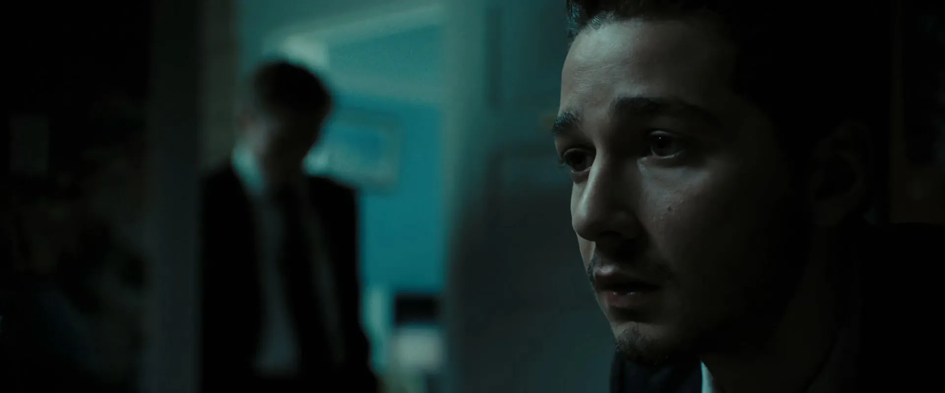 Eagle Eye (2008) Hindi Dual Audio 720p BluRay [1.3GB] ESubs