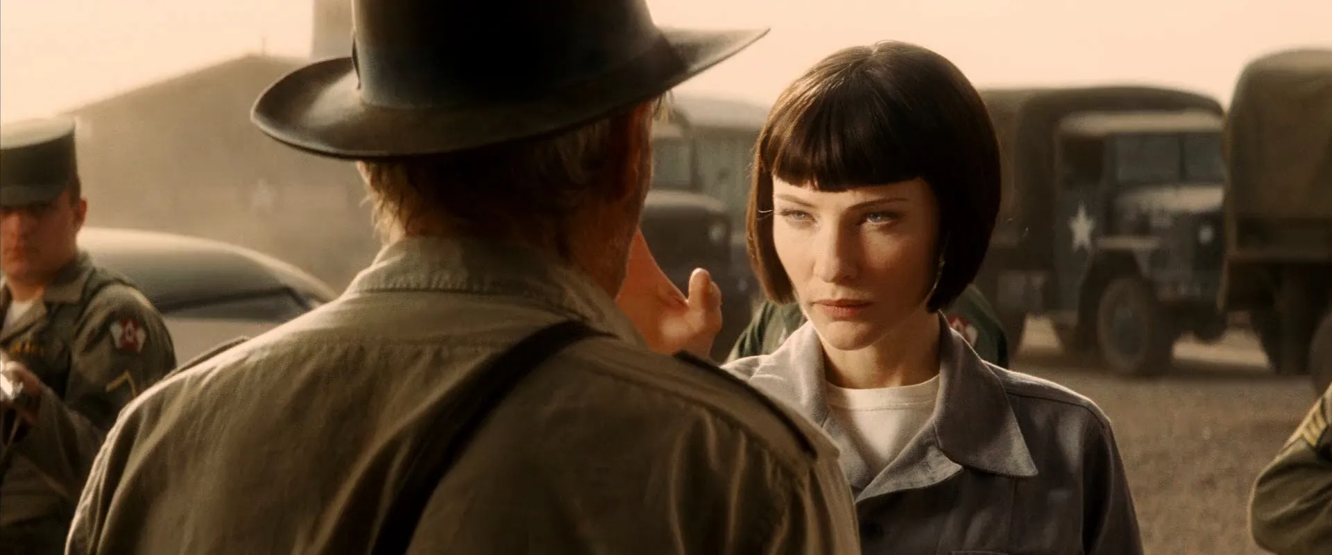 Indiana Jones and the Kingdom of the Crystal Skull (2008) Dual Audio Hindi Full Movie 720p BDRip - 930MB