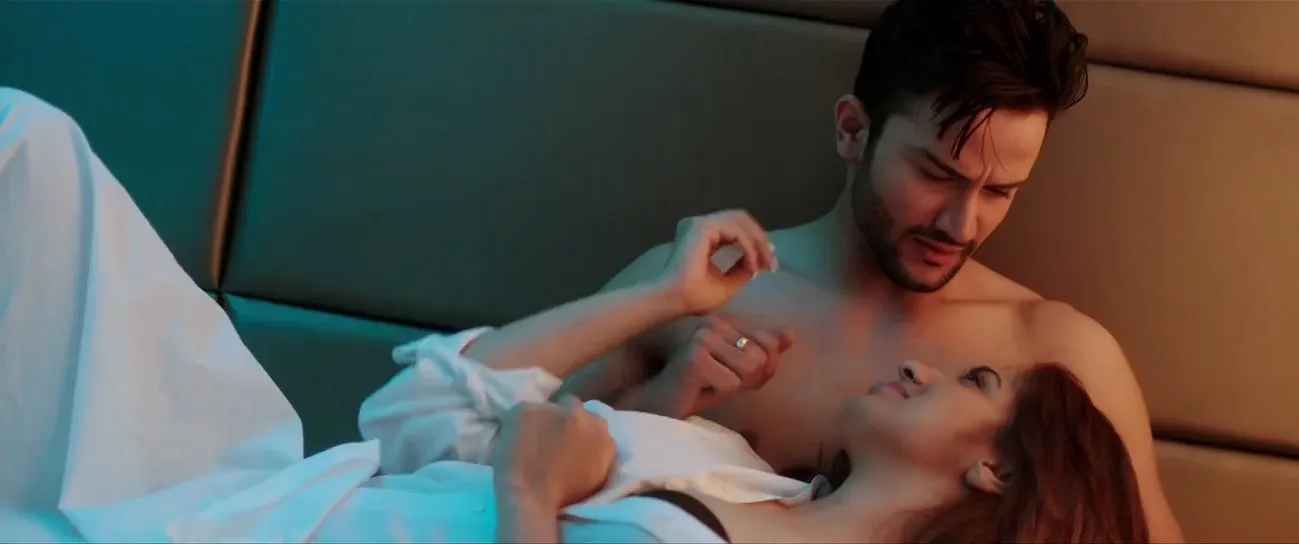 Julie 2 (2017) Movie 720p HDRip x264 [1GB]