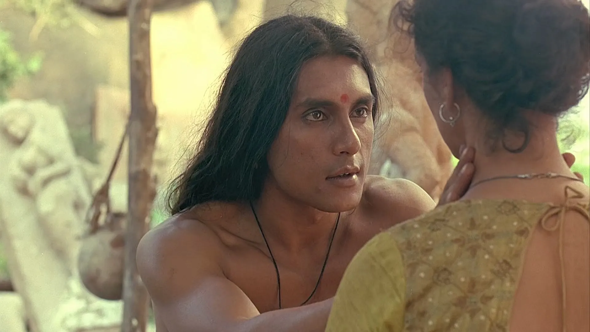 Kama Sutra A Tale of Love 1996 Hindi Dual Audio 720p BluRay [1.1GB]