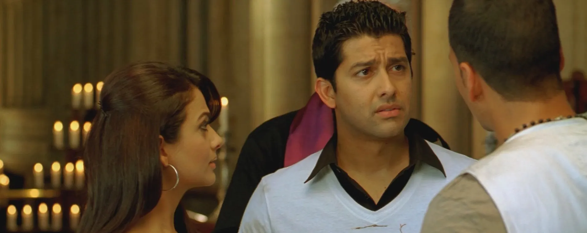 Kambakkht Ishq 2009 Hindi Dual Audio WEB-DL 720p - 480p - 1080p