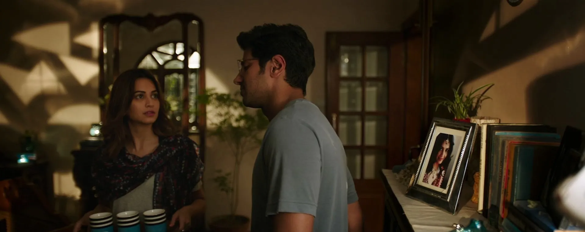 Karwaan 2018 Hindi Dual Audio WEB-DL 720p - 480p - 1080p