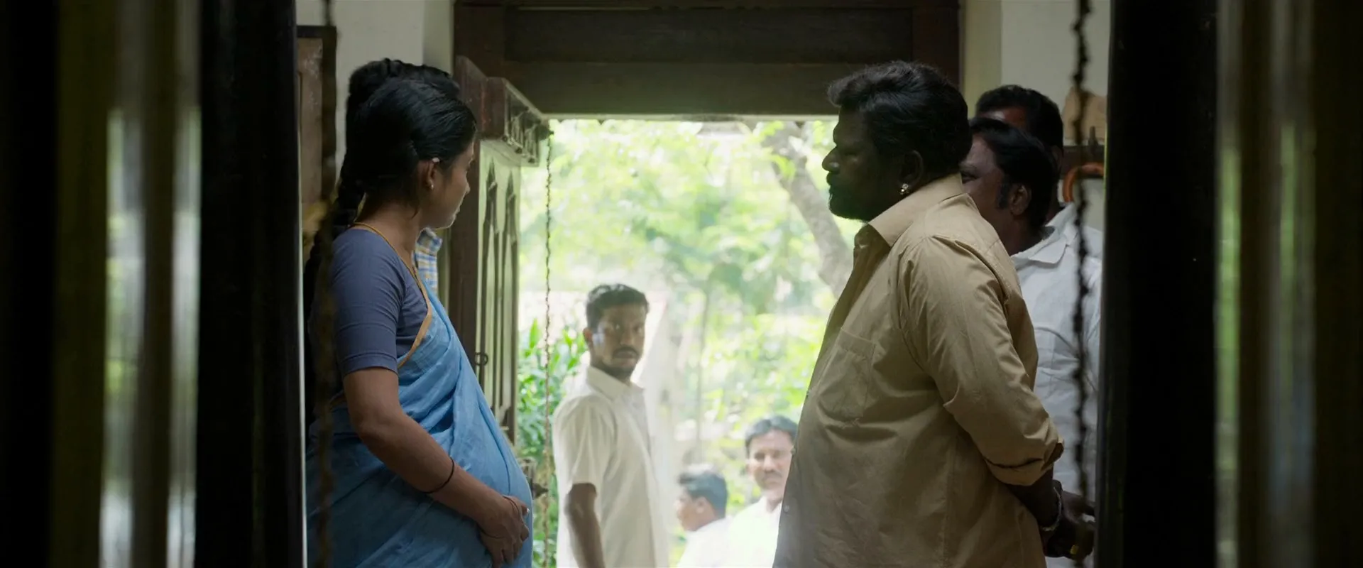 Kodiyil Oruvan (2021) (Hindi – Tamil) Dual Audio 720p UnCut HDRip [1.2GB]