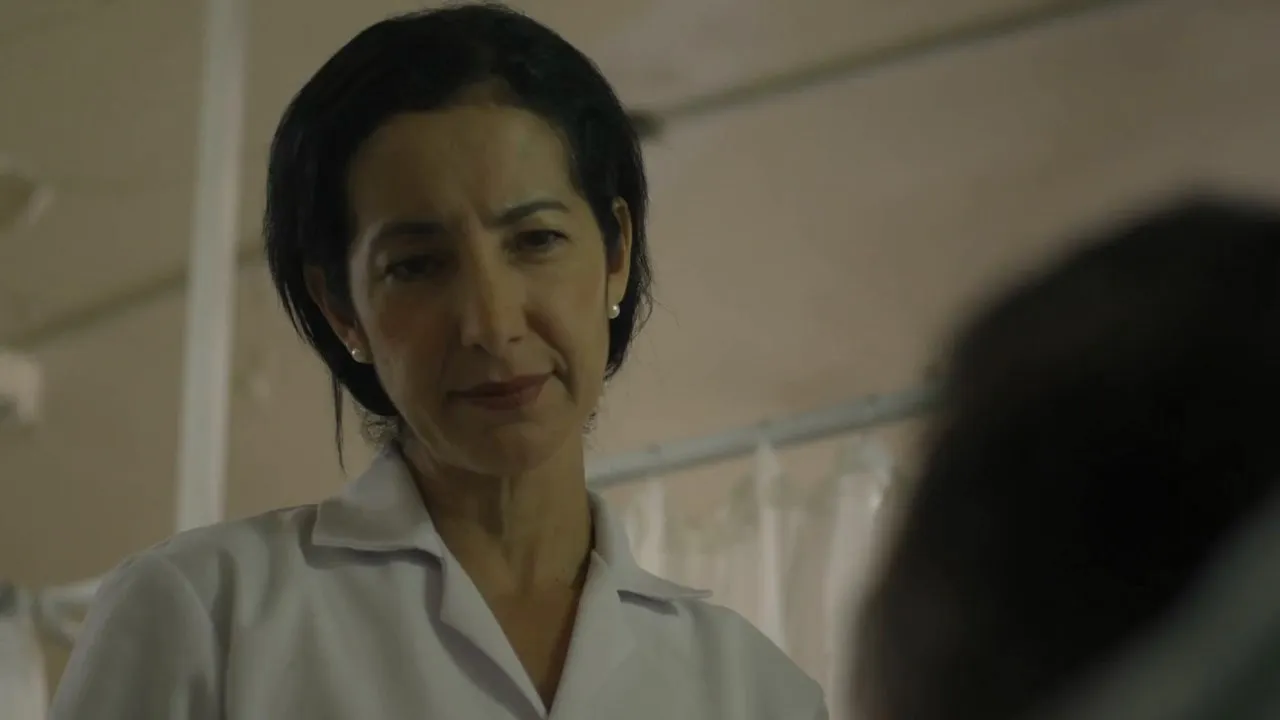 Maligno (2016) Hindi Dual Audio 720p Web-DL [1.2GB]