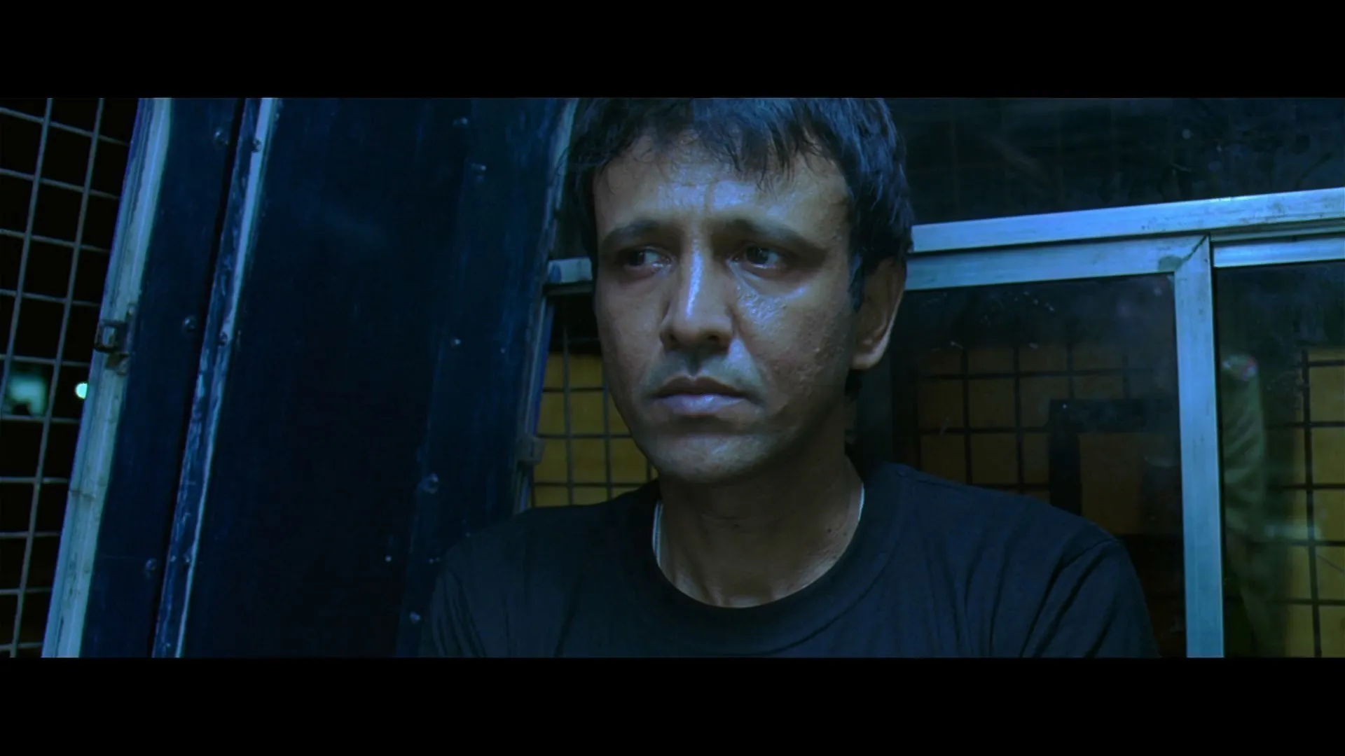 Mumbai Meri Jaan 2008 Hindi Dual Audio WEB-DL 720p - 480p - 1080p