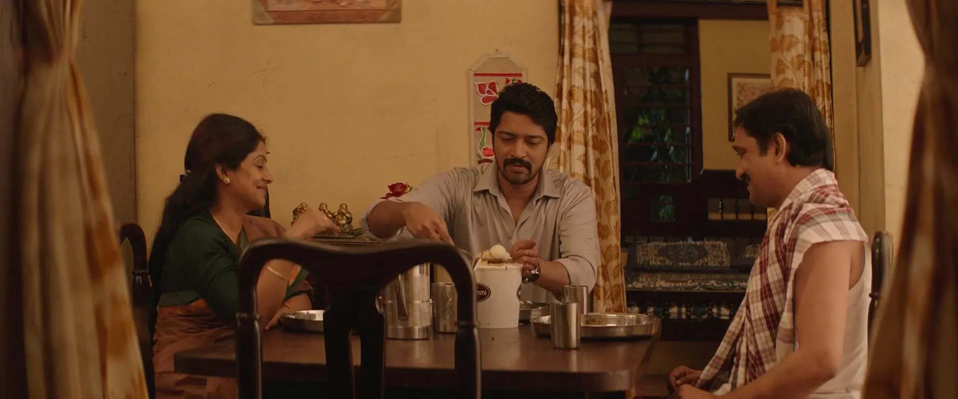 Naandhi (2021) (Hindi – Telugu) Dual Audio UnCut HDRip 720p – 480p