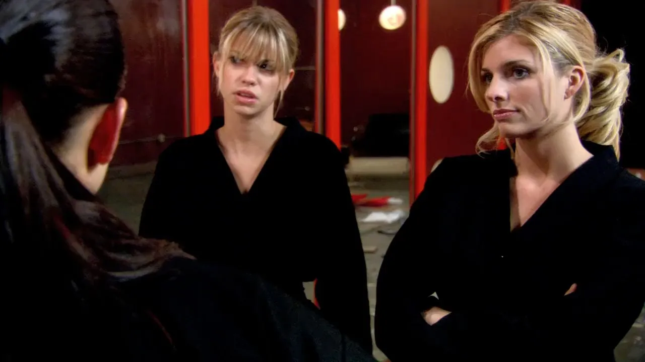 Ninja Cheerleaders (2008) Hindi Dual Audio 720p BluRay [700MB]