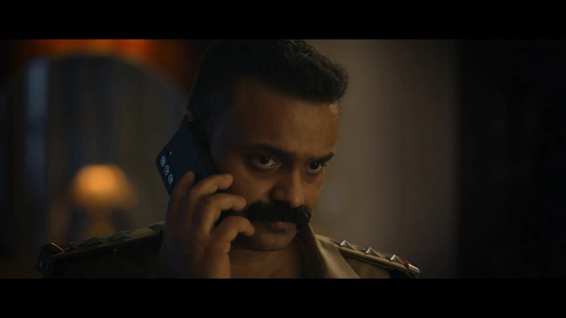 Officer on Duty 2025 Hindi - Malayalam Audio WEB-DL 720p - 480p - 1080p