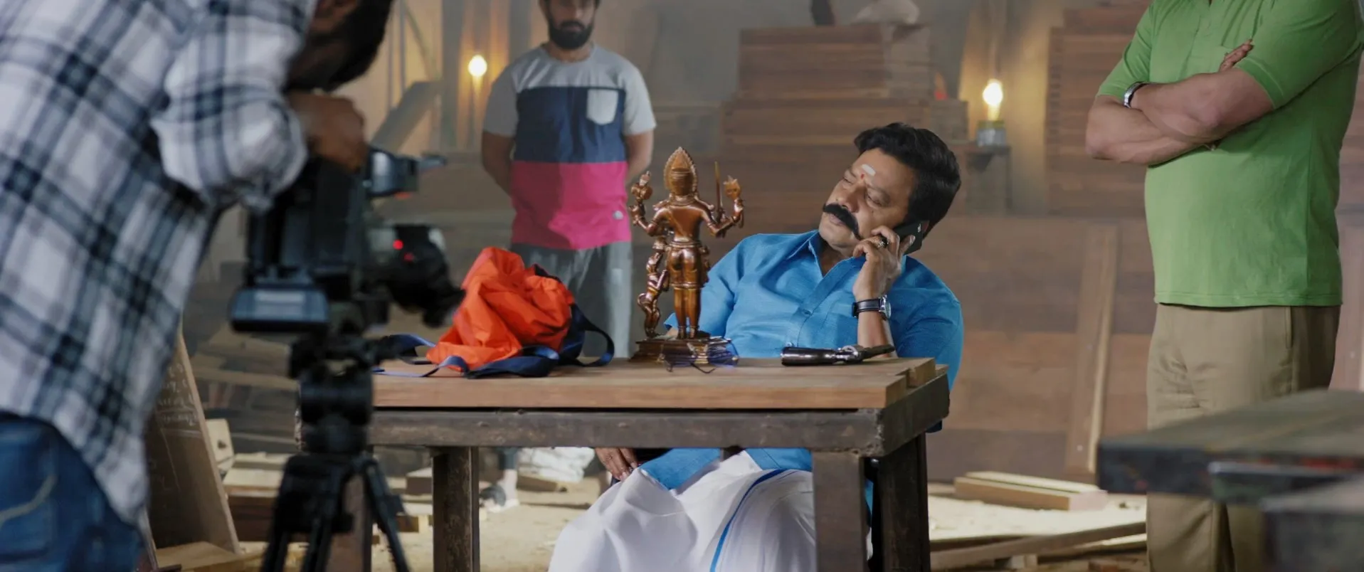 Ombatthane Dikku (2022) (Hindi – Kannada) Dual Audio UnCut HDRip 720p – 480p