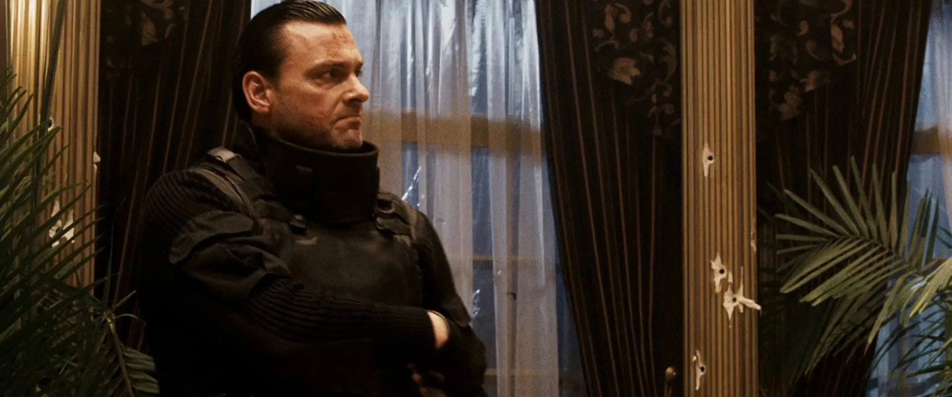 Punisher: War Zone (2008) Hindi Dual Audio 720p BluRay [880MB]