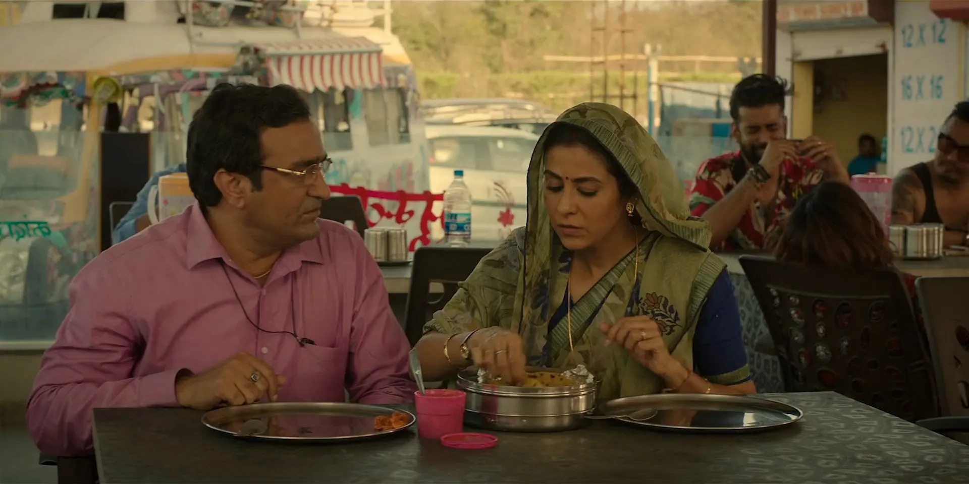 Shaadisthan 2021 Hindi Movie 720p HDRip x264 [700MB]