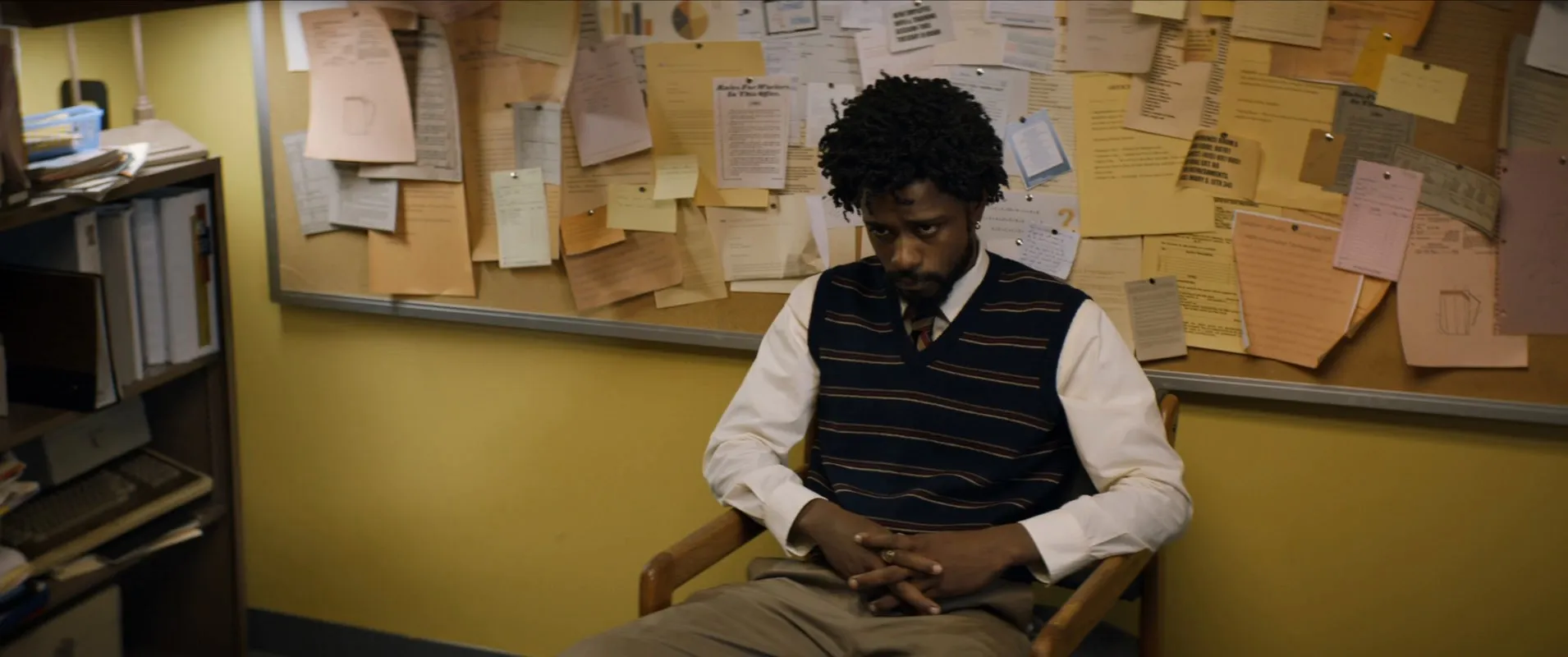 Sorry to Bother You (2018) Hindi Dual Audio BluRay | 720p | 480p