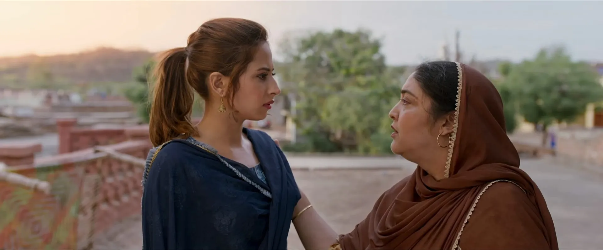 Surkhi Bindi (2019) Punjabi Movie 720p Pre-DVDRip x264 [1.2GB]