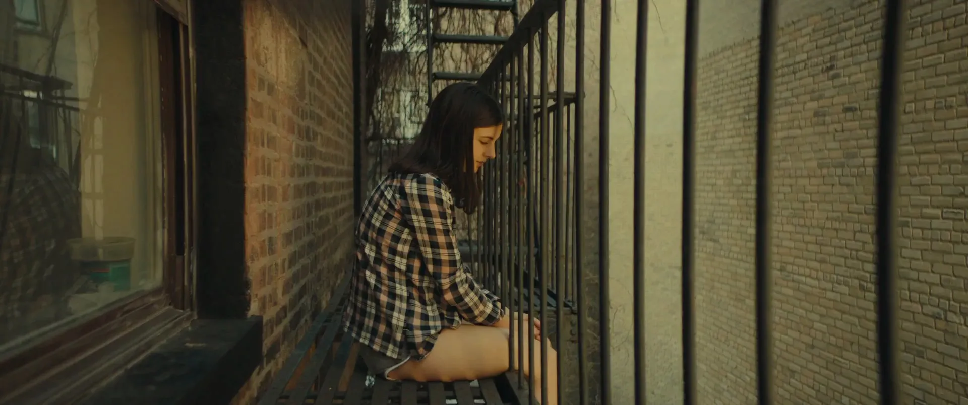 The Sunlit Night (2019) Hindi Dual Audio HDRip 720p – 480p