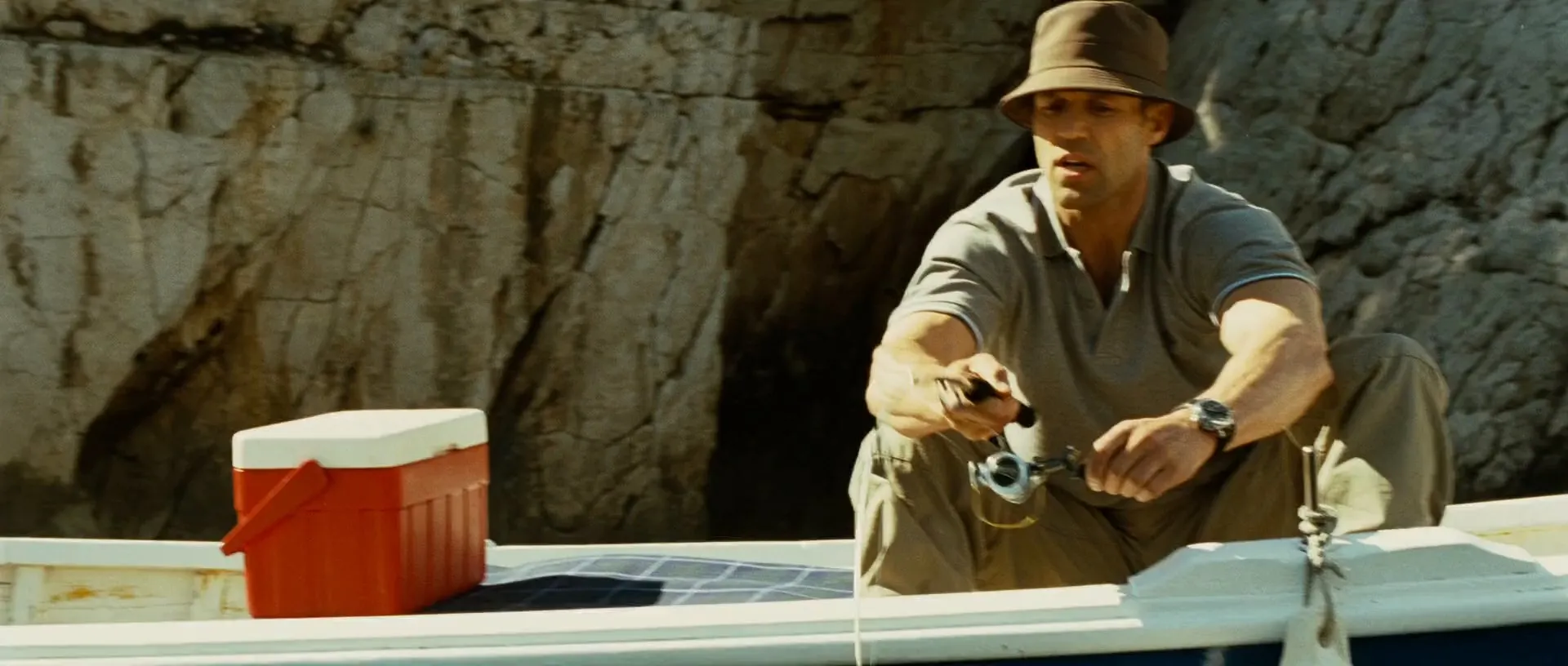 Transporter 3 (2008) Hindi Dual Audio 480p BluRay 300MB