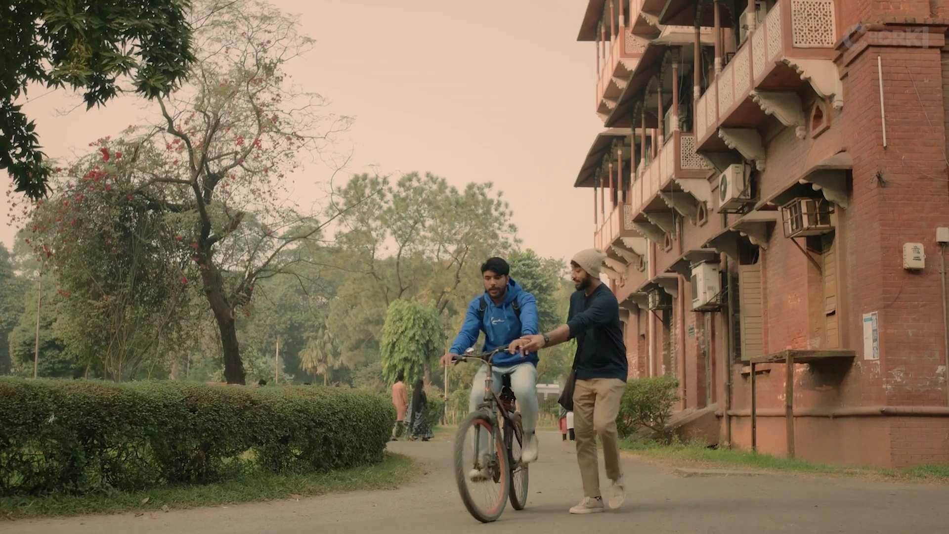 Ghumpori 2025 Bengali Audio WEB-DL 720p - 576p - 1080p
