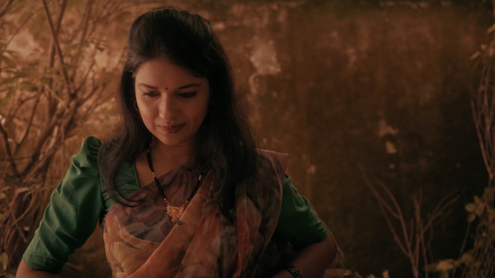 Tapak 2025 Hindi Audio WEB-DL 720p - 480p - 1080p