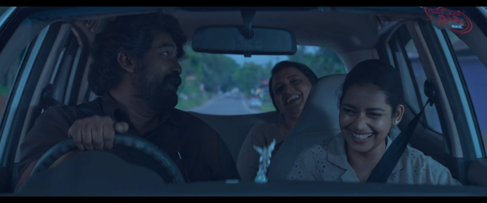 Valathu Vashathe Kallan 2026 Hindi Dual Audio WEB-DL 720p - 480p - 1080p