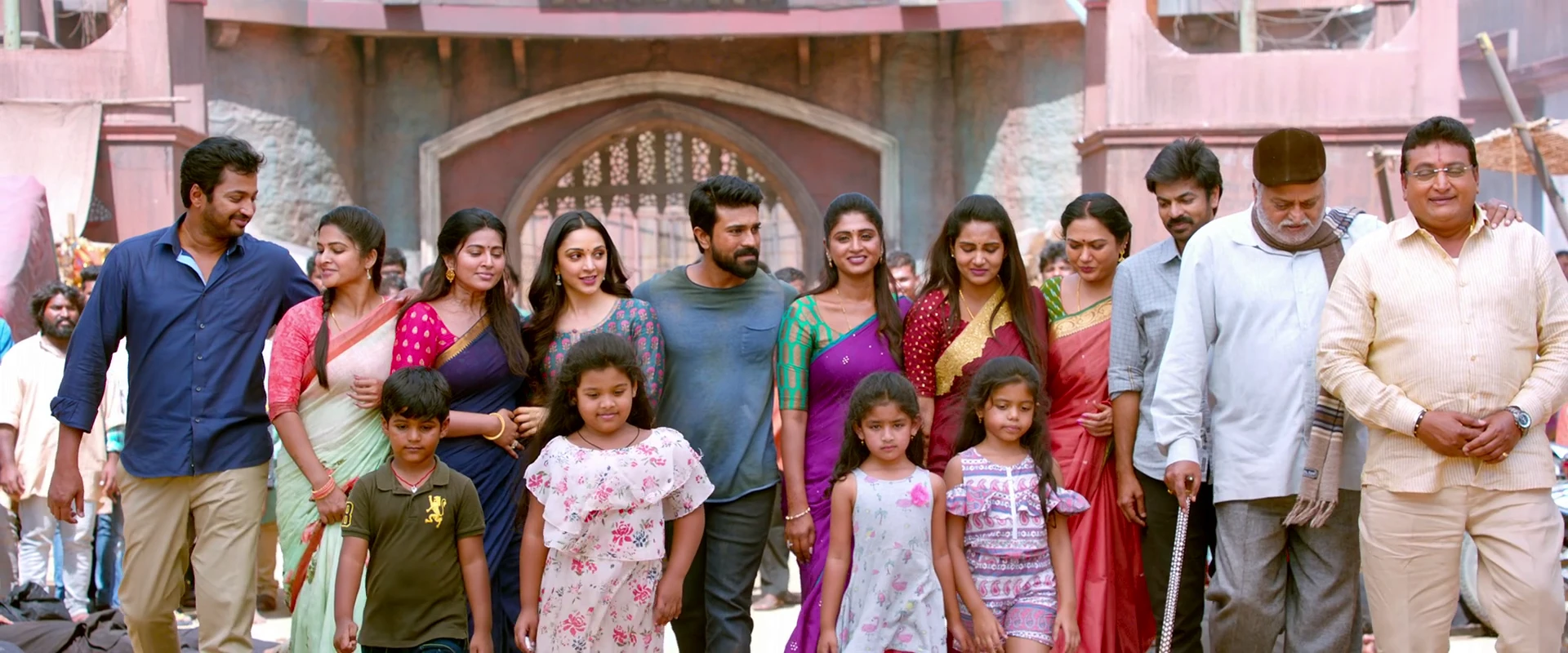 Vinaya Vidheya Rama 2019 Hindi Dual Audio WEB-DL 720p - 480p - 1080p