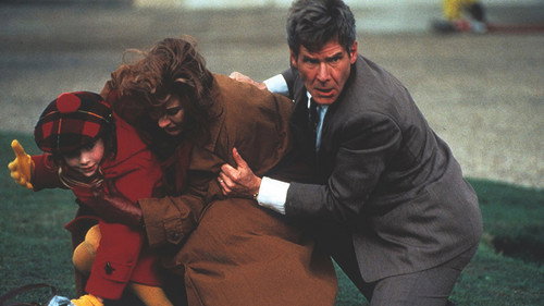 Patriot Games (1992) Hindi Dual Audio 480p BluRay 380MB