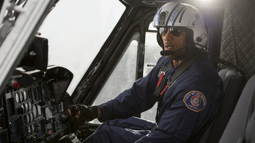 San Andreas (2015) Hindi Dual Audio 480p BluRay 350MB